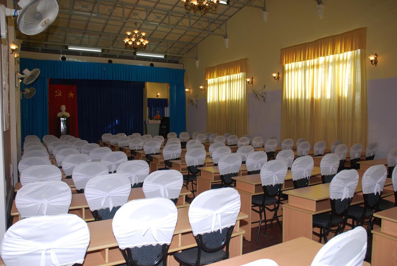A Dong Hotel Đà Lạt Extérieur photo