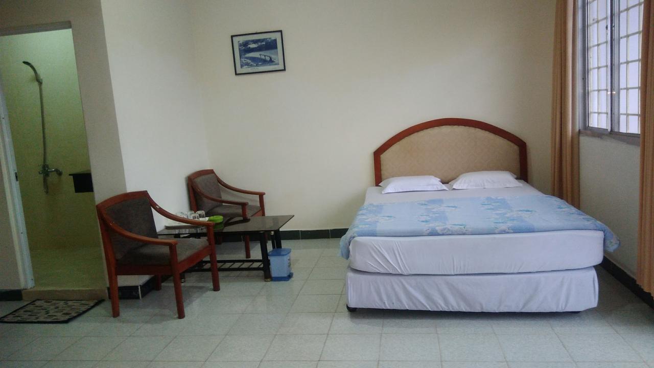 A Dong Hotel Đà Lạt Extérieur photo