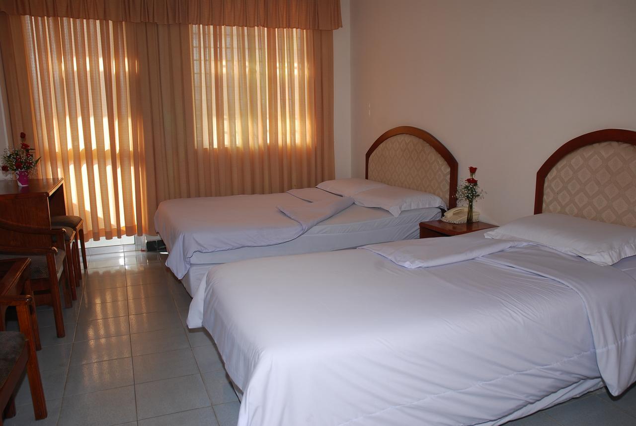 A Dong Hotel Đà Lạt Extérieur photo