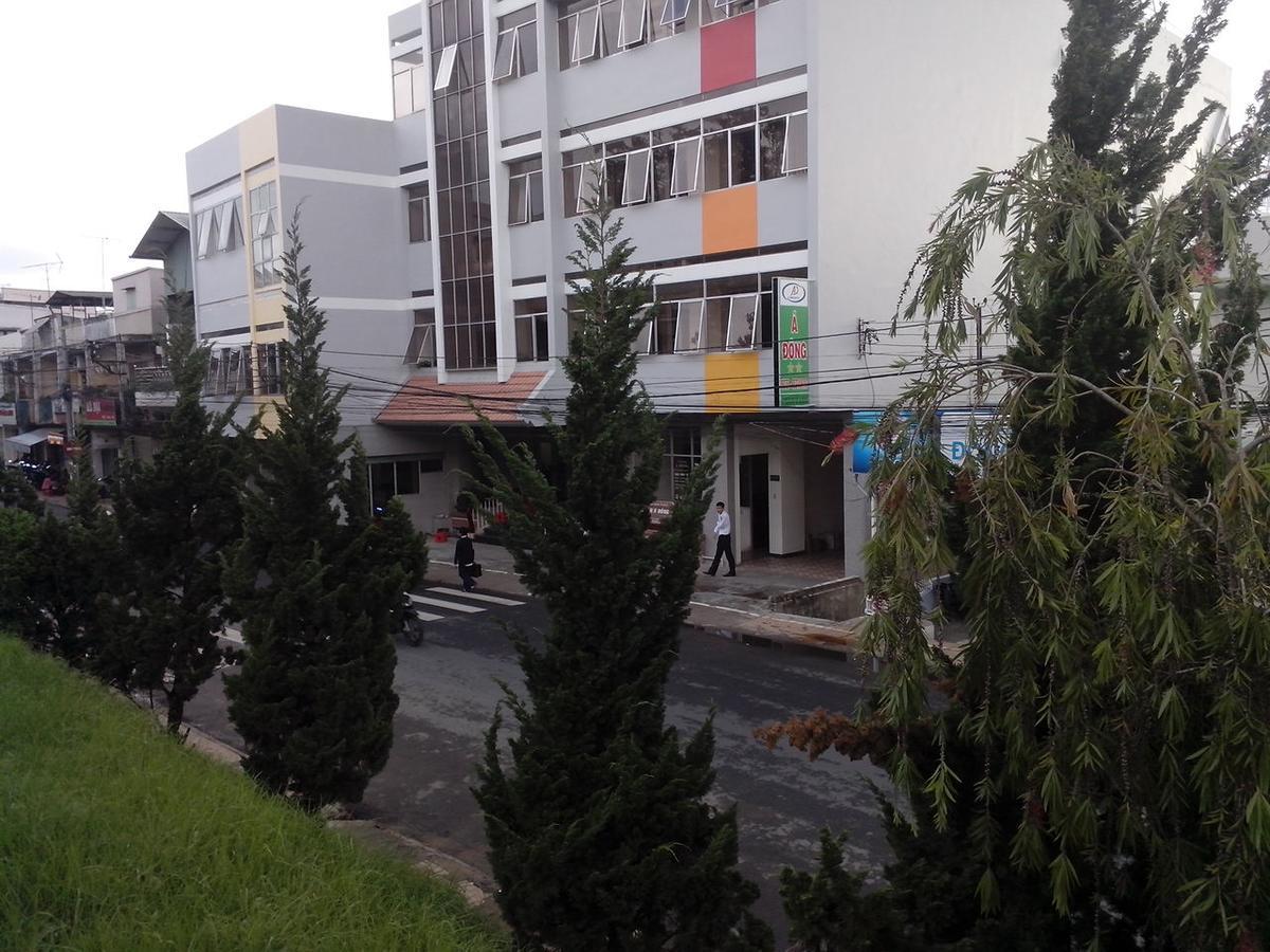A Dong Hotel Đà Lạt Extérieur photo
